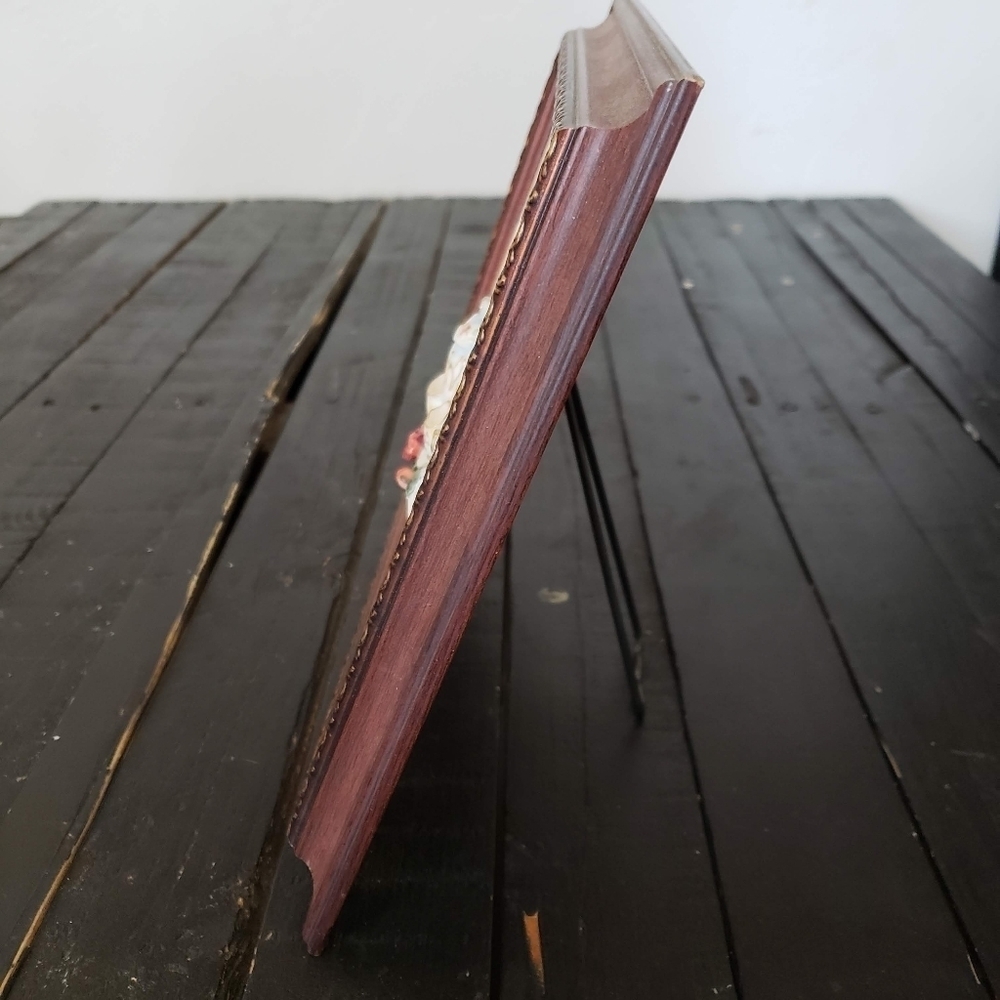 Vintage Tea Pot Victorian Frame Cherry Red Brown Blue Rose 3D Ceramic Resin - Picture 4 of 7